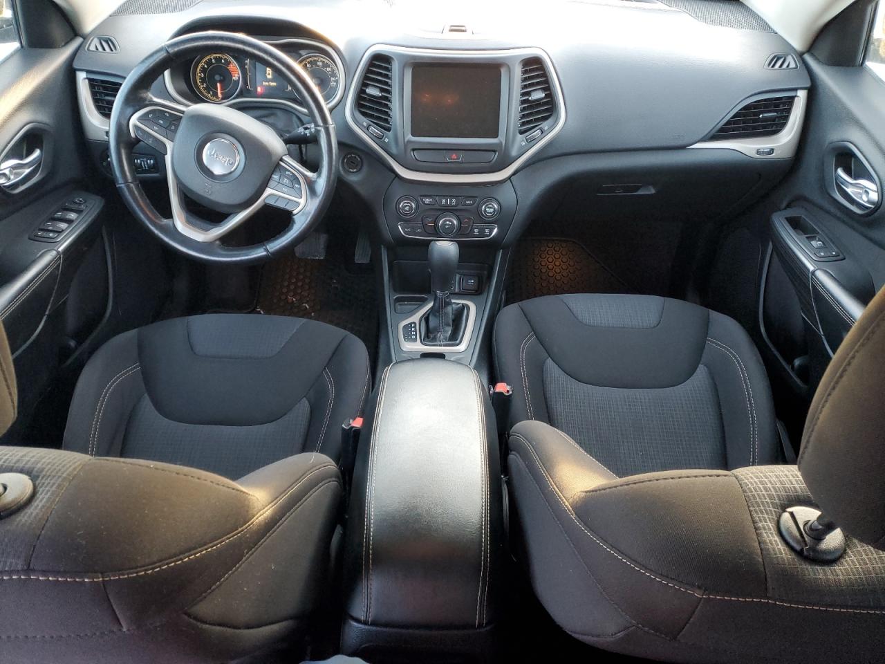 2016 Jeep Cherokee Latitude VIN: 1C4PJLCS9GW264514 Lot: 45118795