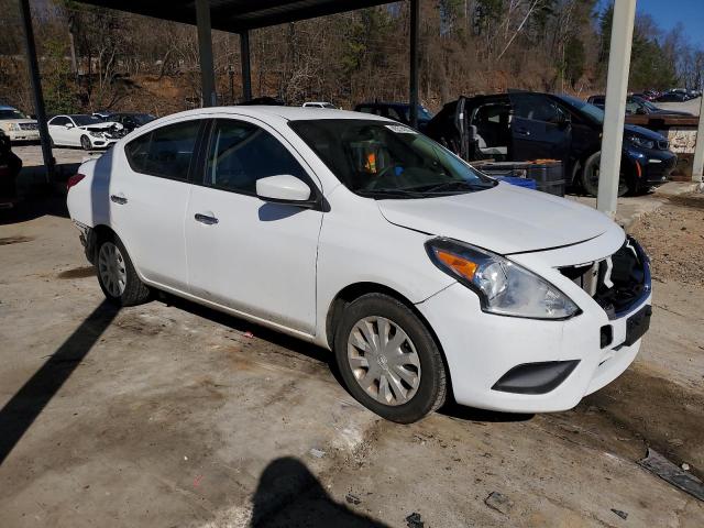  NISSAN VERSA 2017 Biały