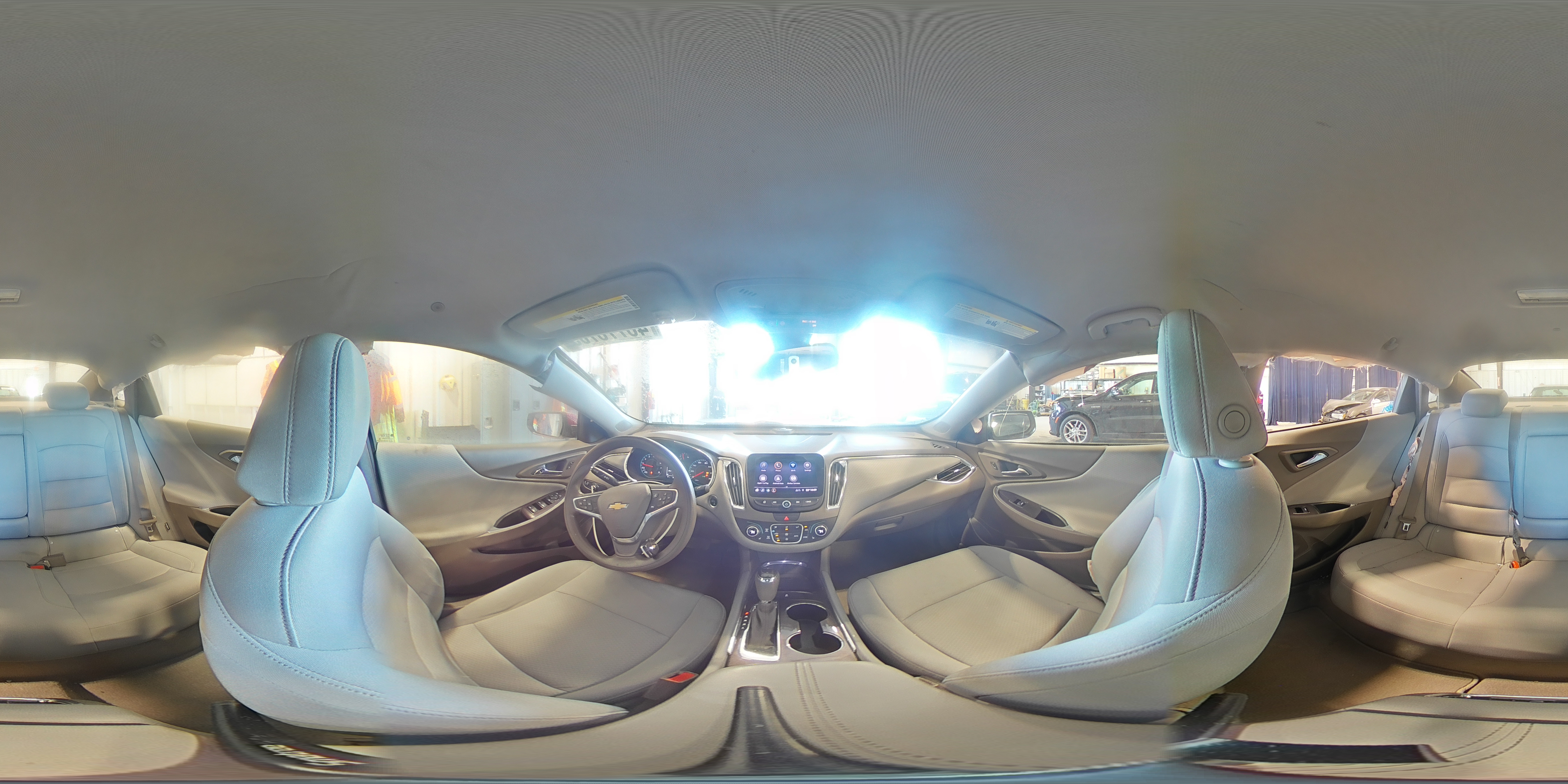 2019 Chevrolet Malibu - Image 12