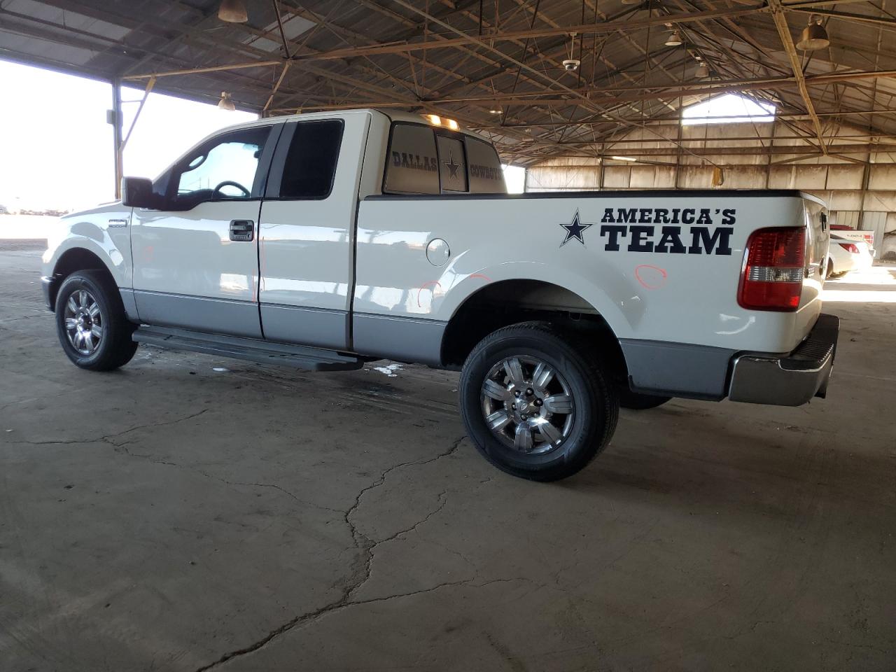 2007 Ford F-150 - Image 2
