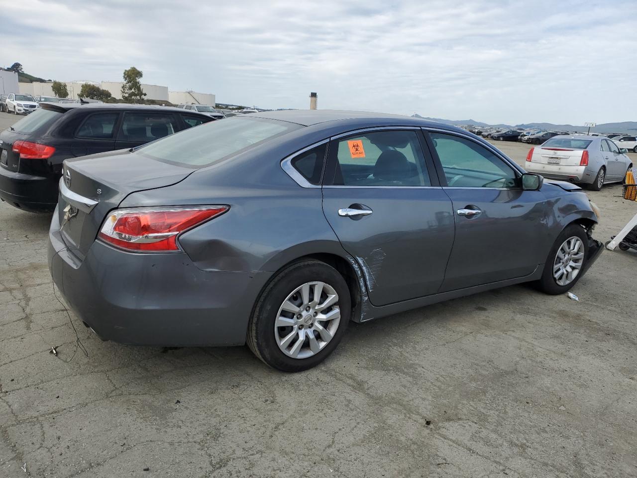 2015 Nissan Altima - Image 3