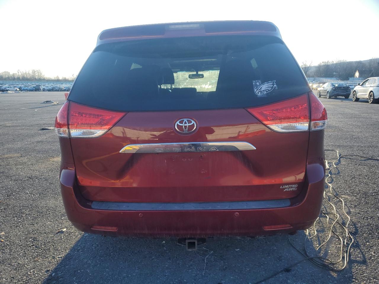 2014 Toyota Sienna - Image 6