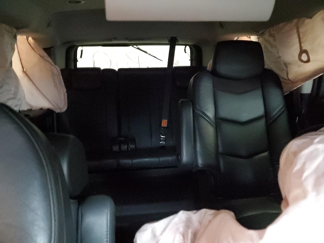2018 Cadillac Escalade - Image 10