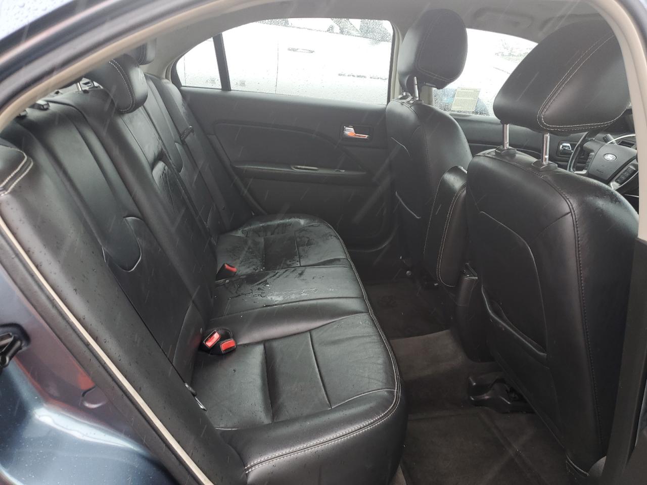 2012 Ford Fusion - Image 10