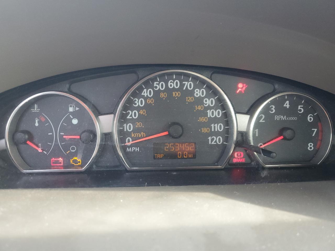 2005 Saturn Ion Level 2 VIN: 1G8AJ52F55Z146780 Lot: 42573405