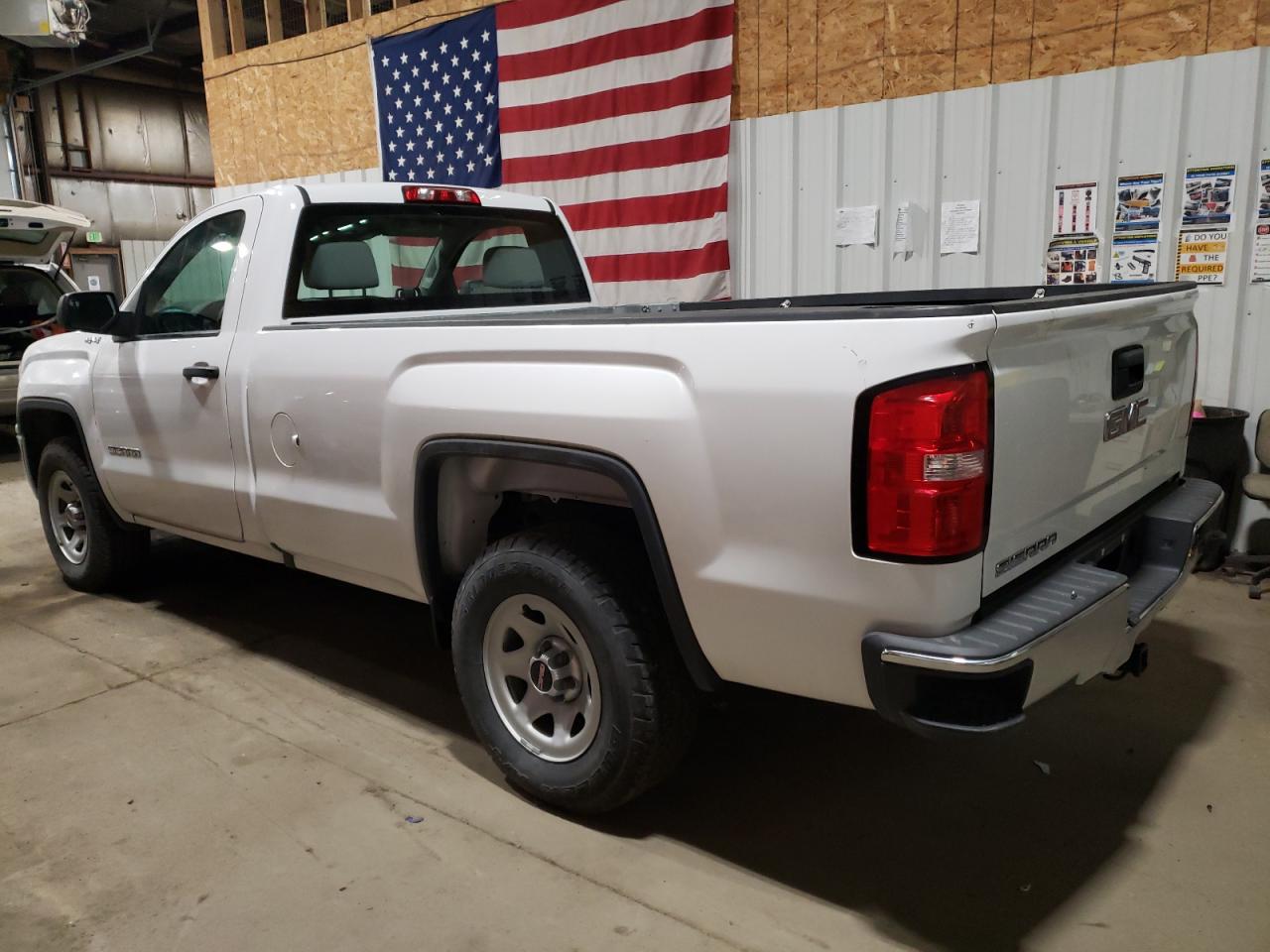 2017 GMC Sierra - Image 2