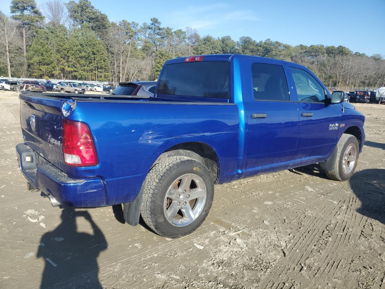 2015 RAM 1500 - Image 3