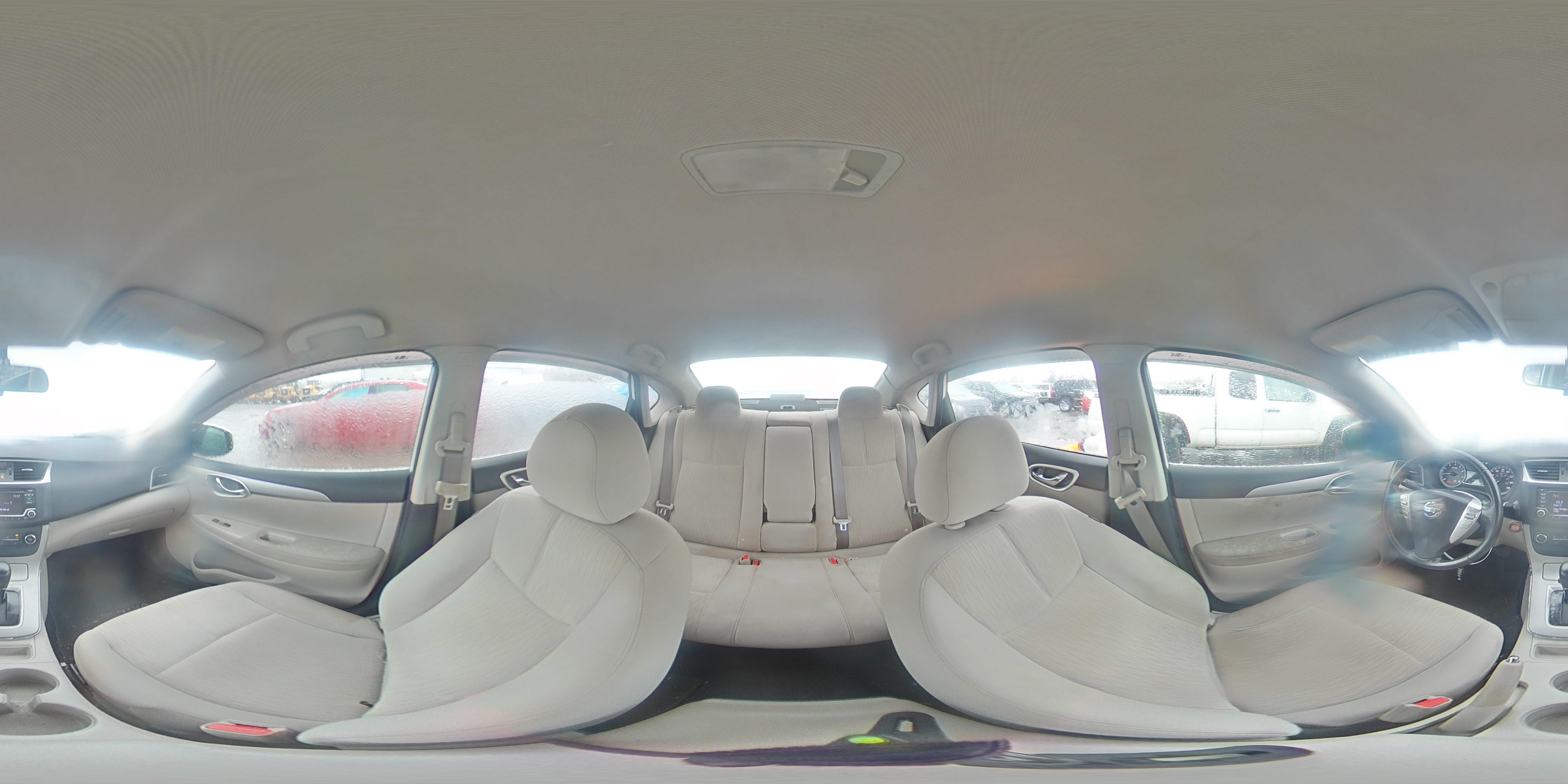 2015 Nissan Sentra - Image 13