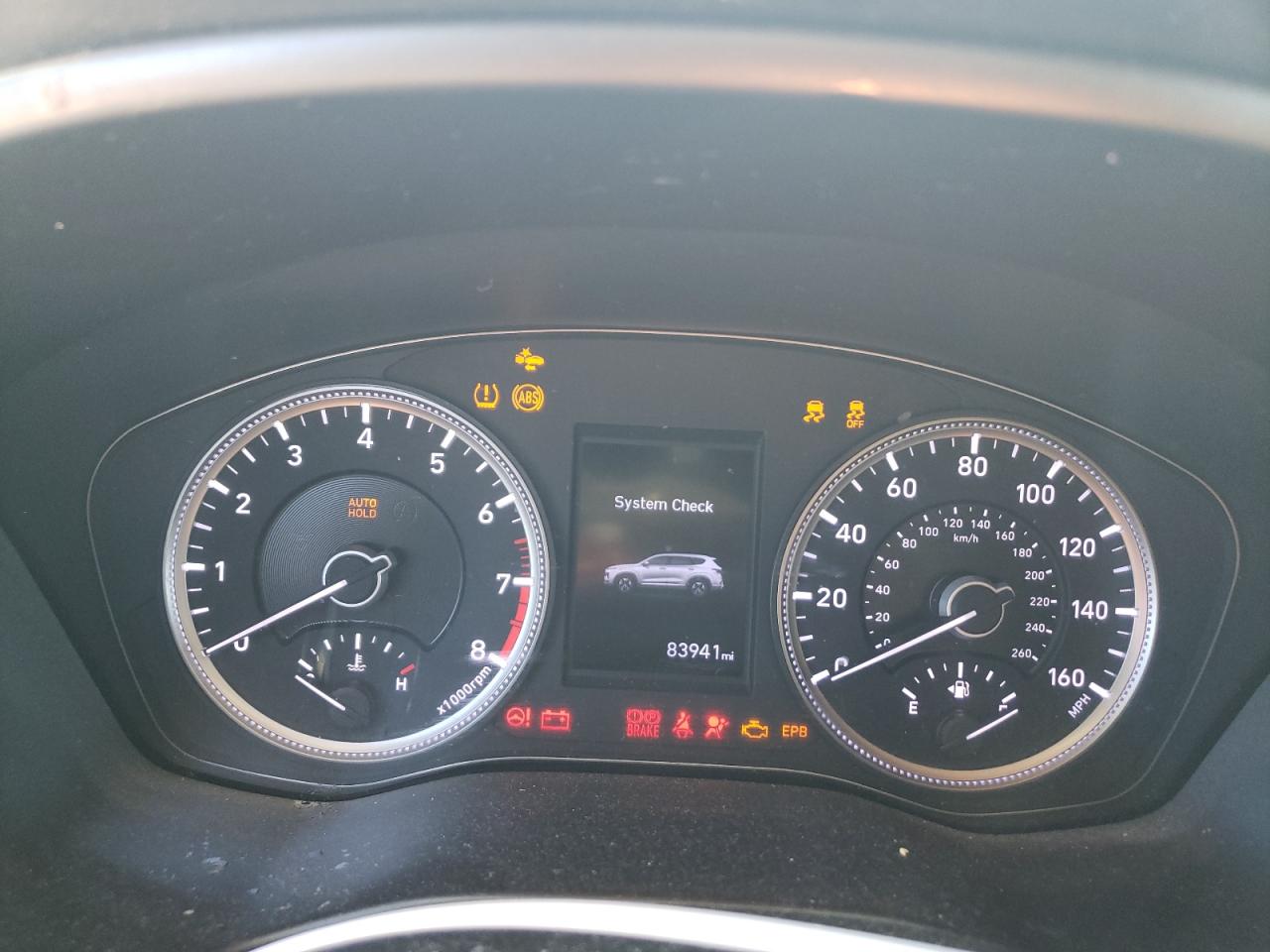 2020 Hyundai Santa Fe - Image 9