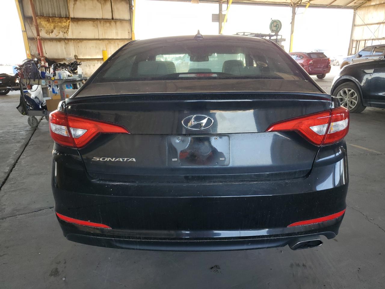 2015 Hyundai Sonata - Image 6