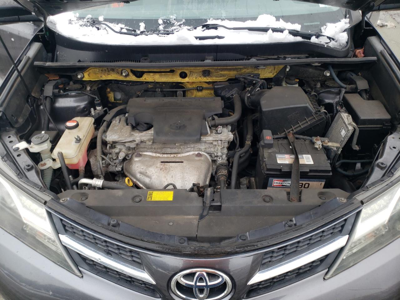 2014 Toyota RAV 4 - Image 12