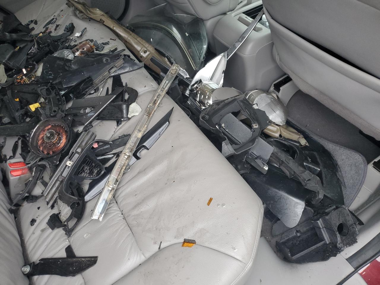 2014 Honda CR-V - Image 13