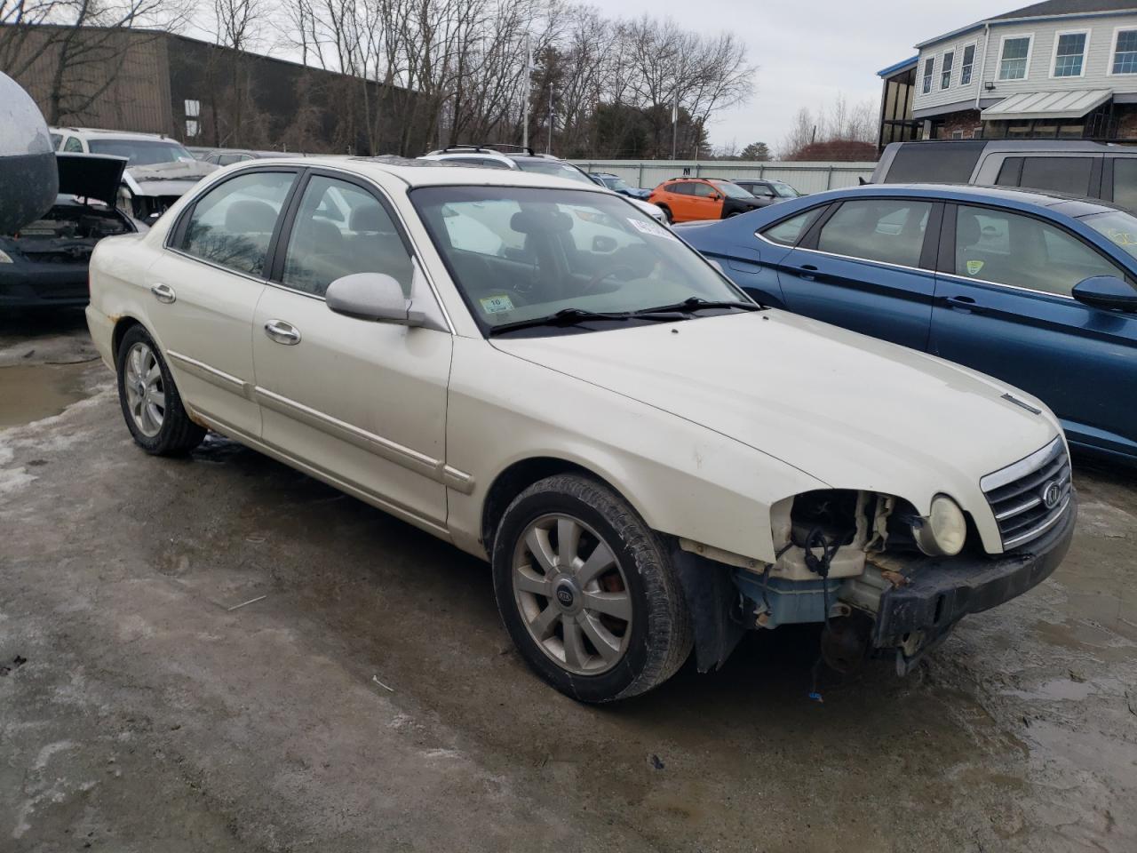 2004 Kia Optima - Image 4