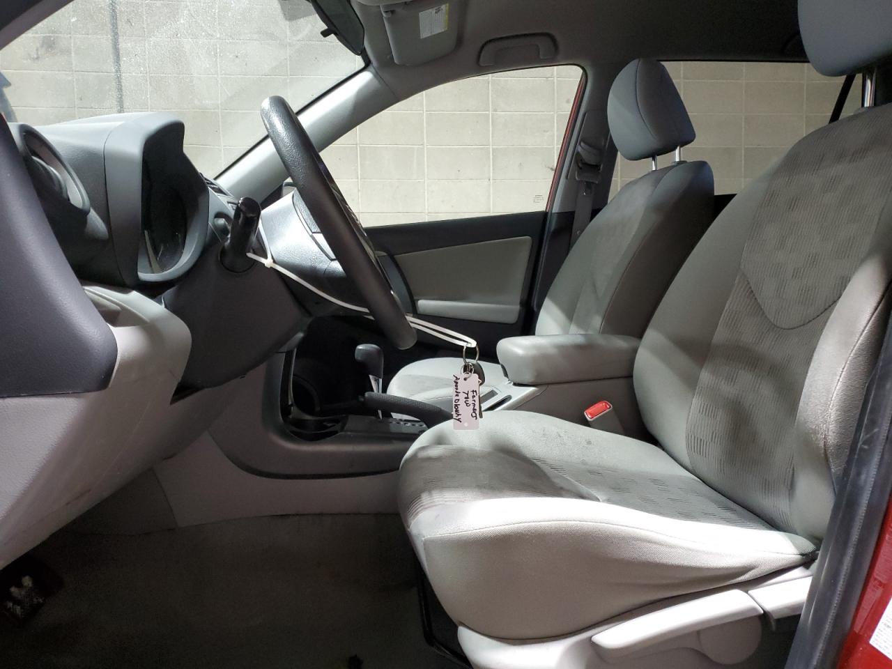 2012 Toyota RAV 4 - Image 7