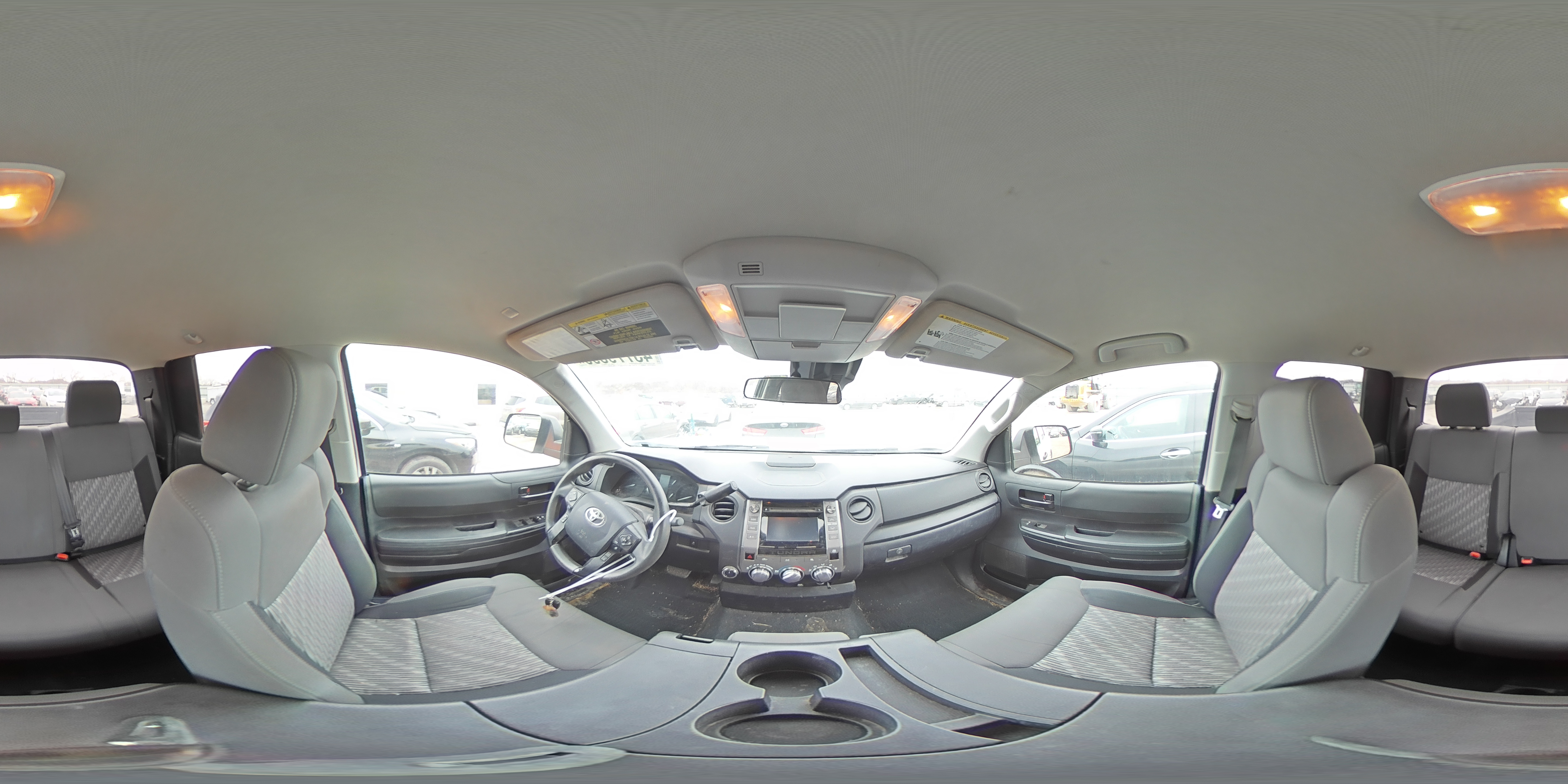 2019 Toyota Tundra - Image 13