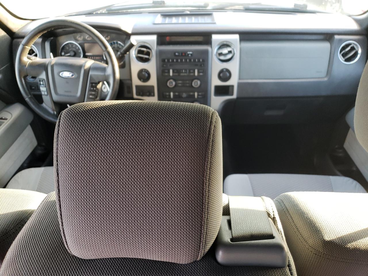 2011 Ford F-150 - Image 8