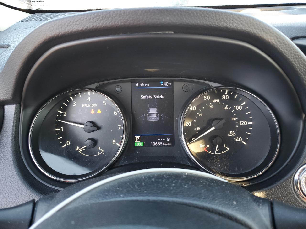2018 Nissan Rogue - Image 9