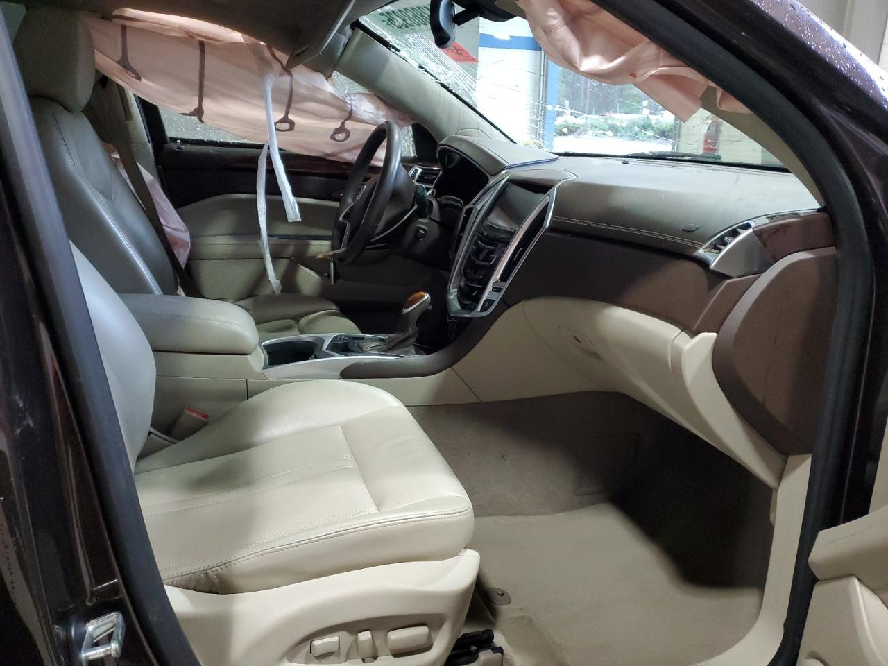 2016 Cadillac SRX - Image 7