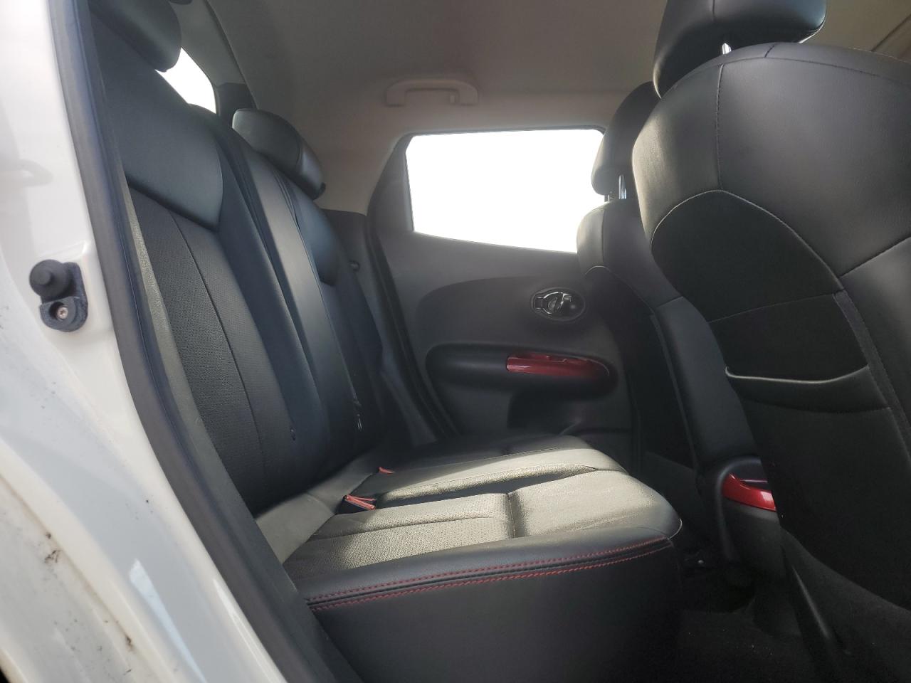 2015 Nissan Juke - Image 11