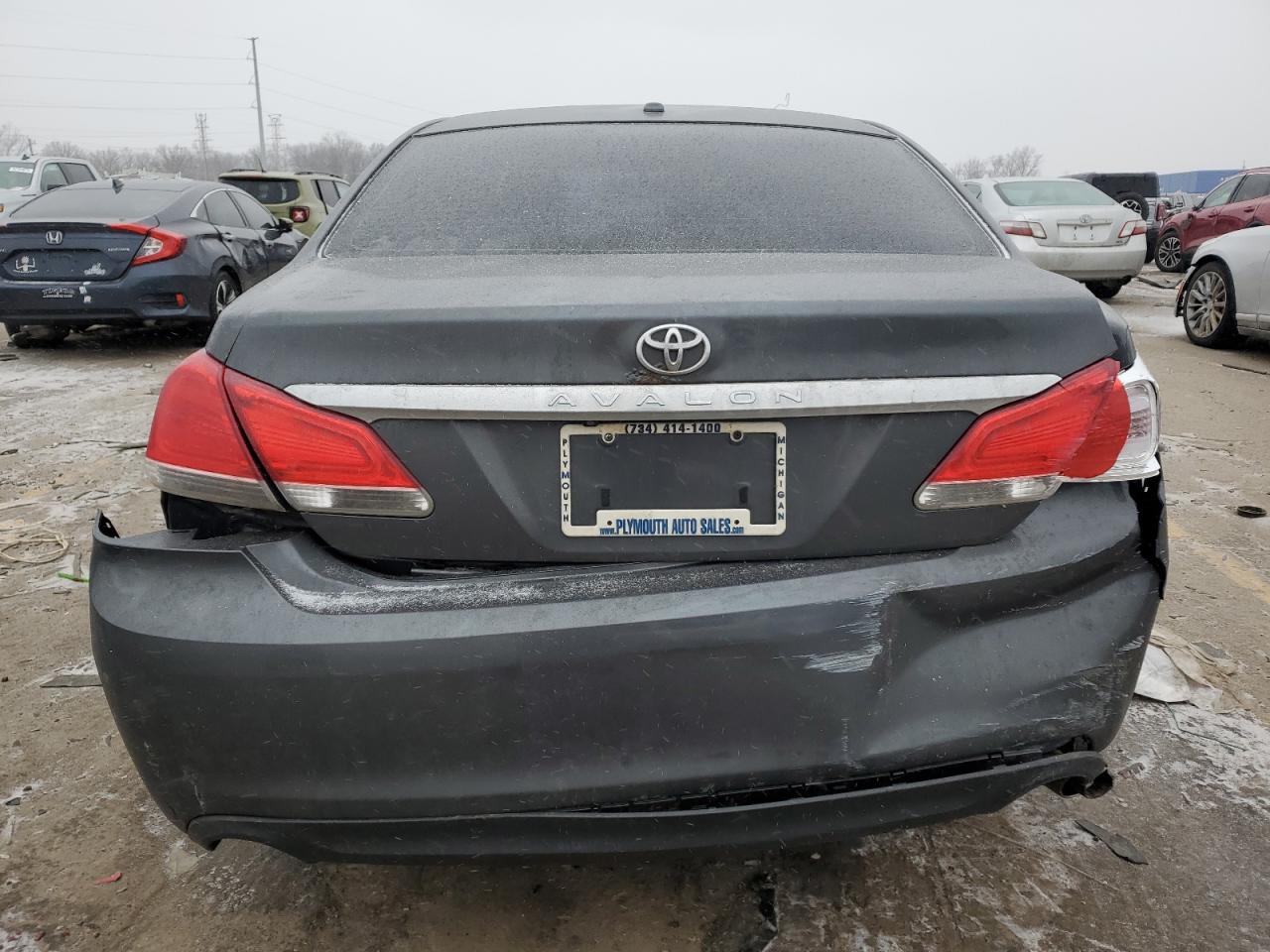 2012 Toyota Avalon - Image 6