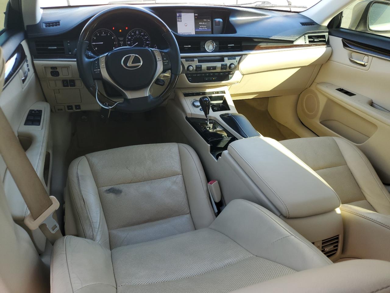 2013 Lexus ES - Image 8