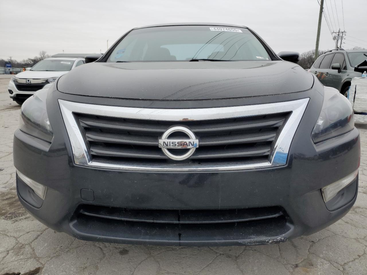 2015 Nissan Altima - Image 5