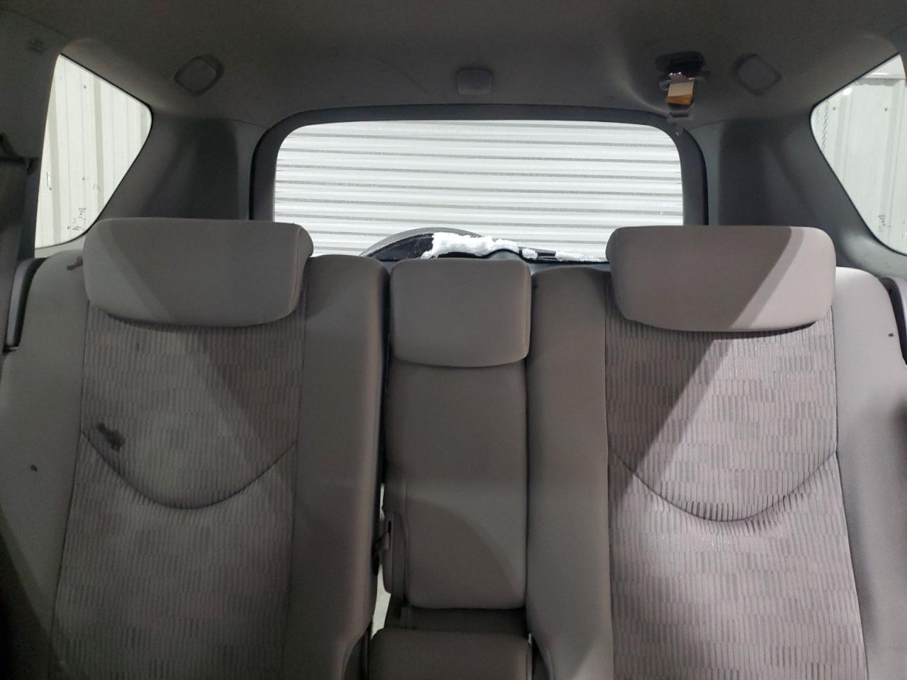 2010 Toyota RAV 4 - Image 10