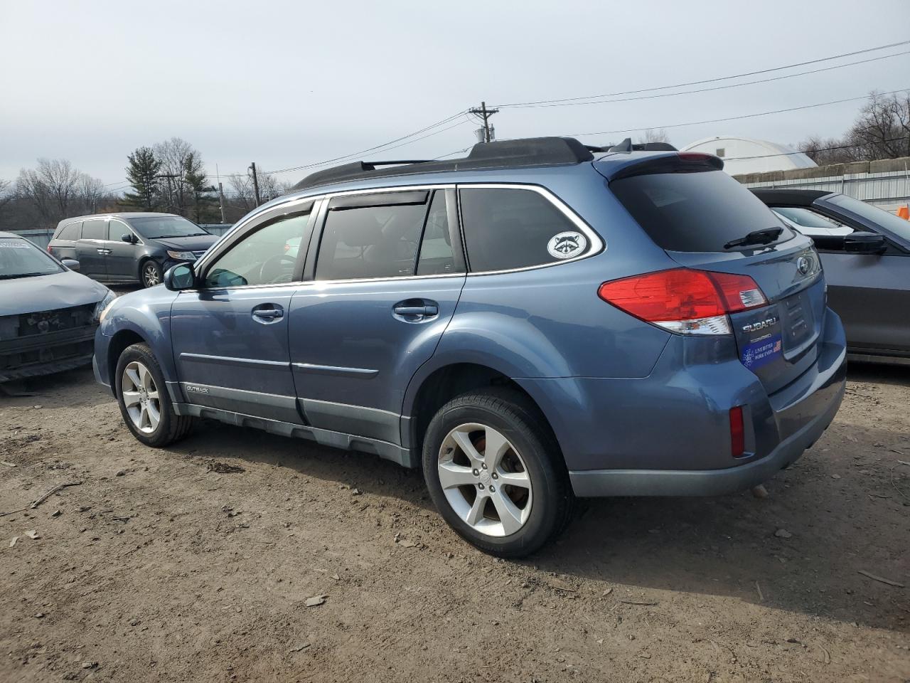 2014 Subaru Outback - Image 2