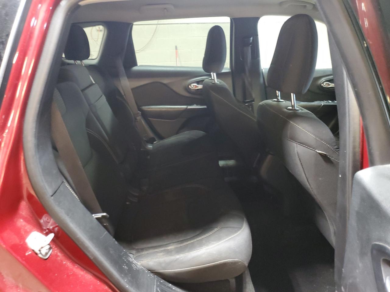 1c4pjmcbxfw725448 1C4PJMCBXFW725448 2015 Jeep Cherokee Latitude