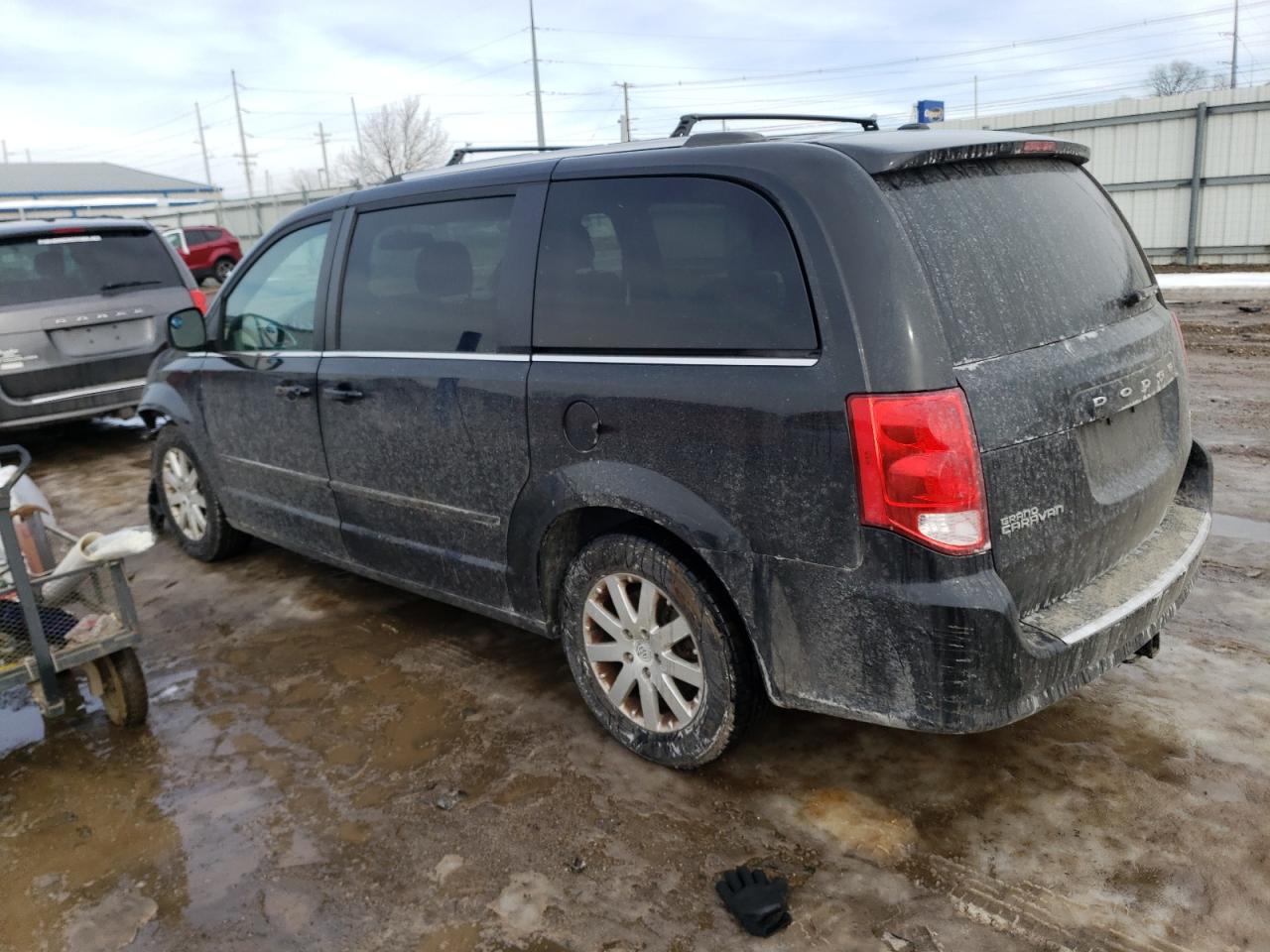 2017 Dodge Caravan - Image 2