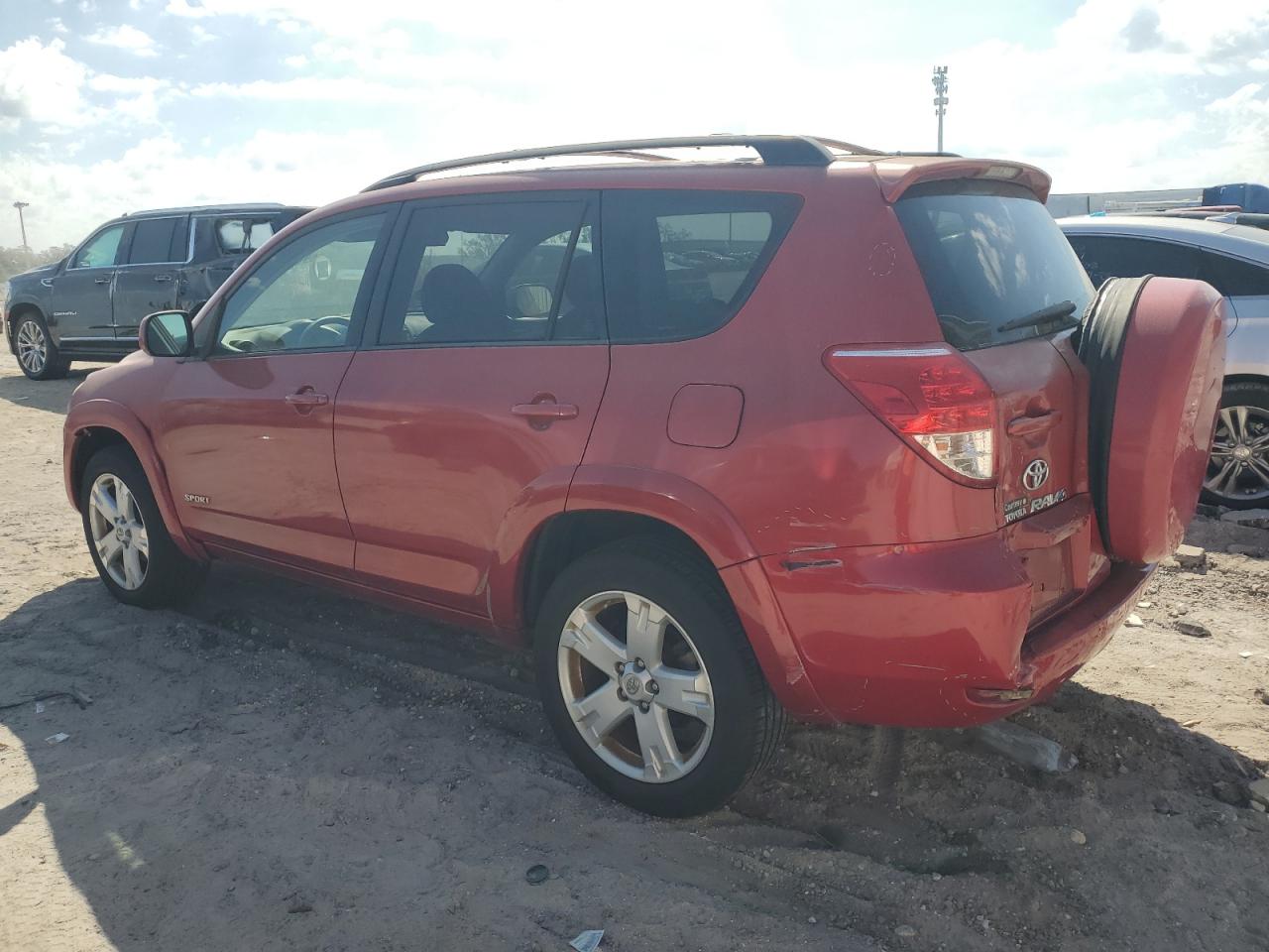 2007 Toyota RAV 4 - Image 2