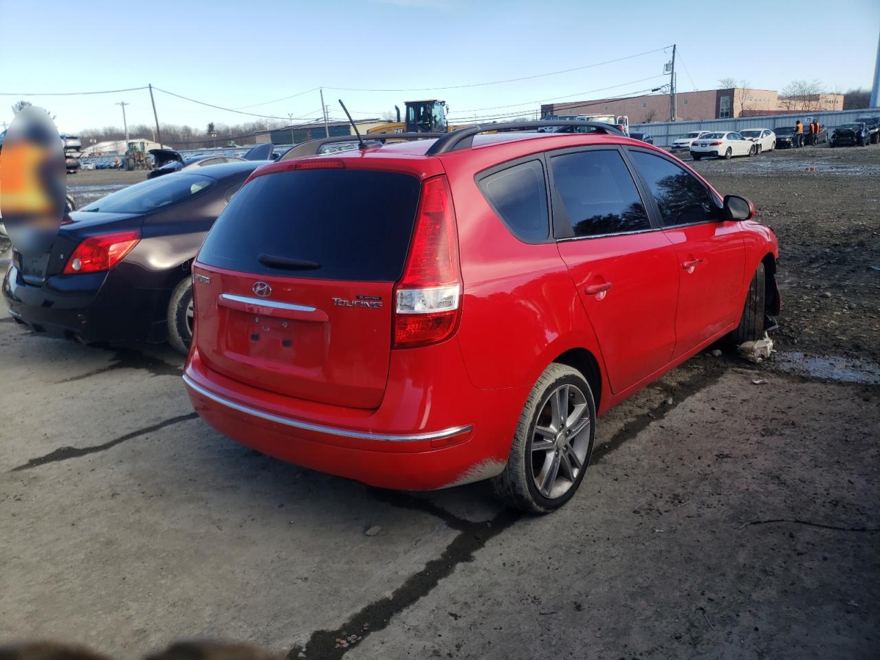 2010 Hyundai Elantra - Image 3