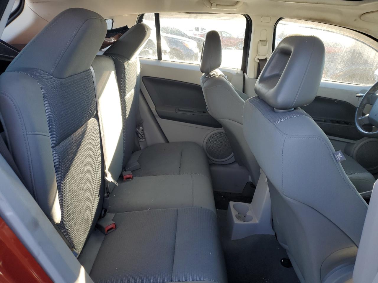 2007 Dodge Caliber - Image 11