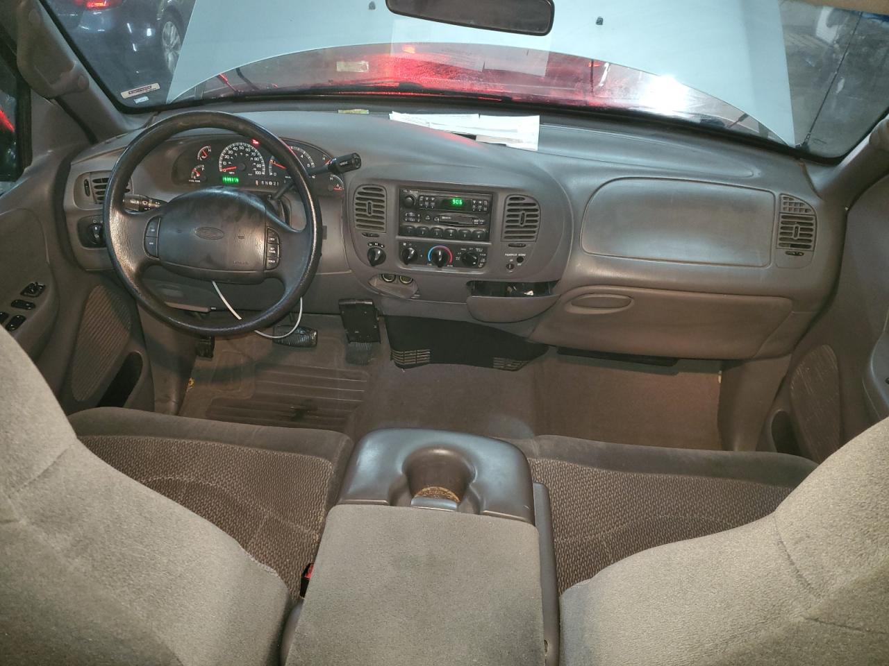 2000 Ford F-150 - Image 8