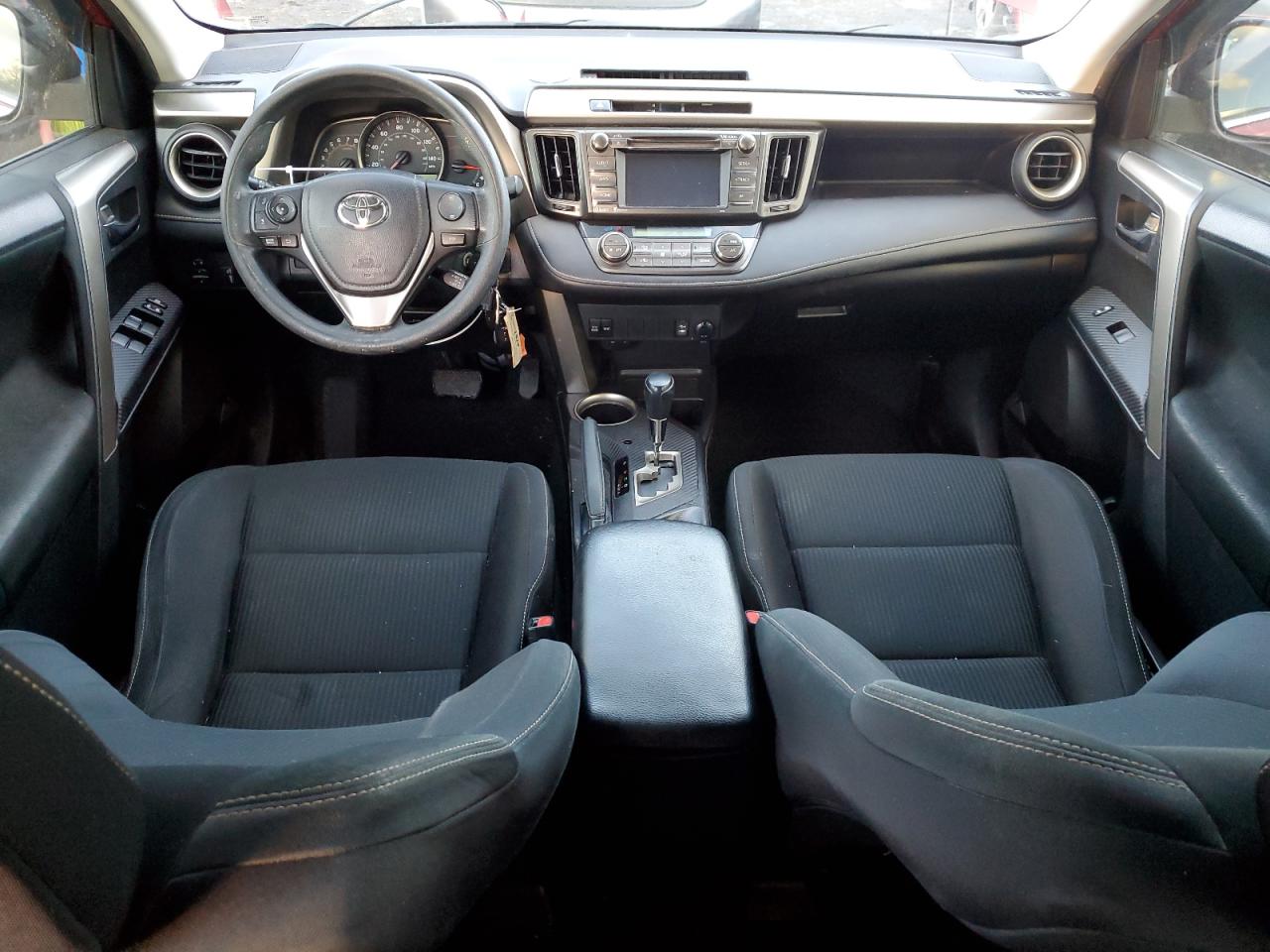 2015 Toyota RAV 4 - Image 8