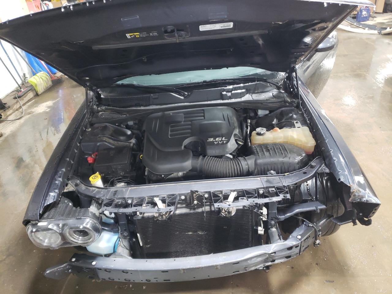 2019 Dodge Challenger - Image 11