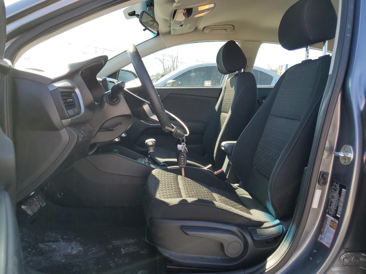 2019 Kia Rio - Image 7