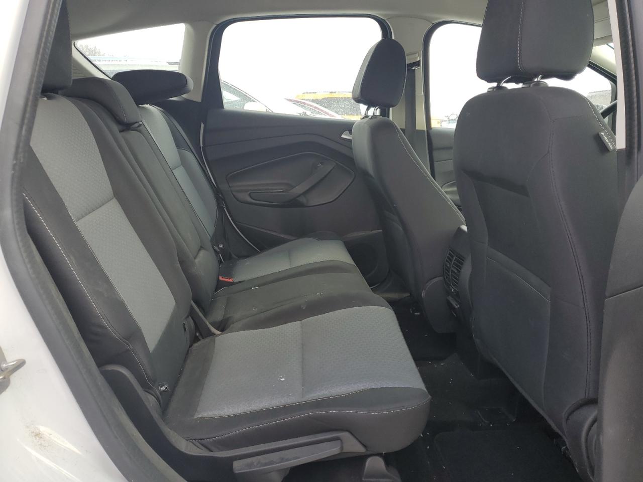 2017 Ford C-MAX - Image 11