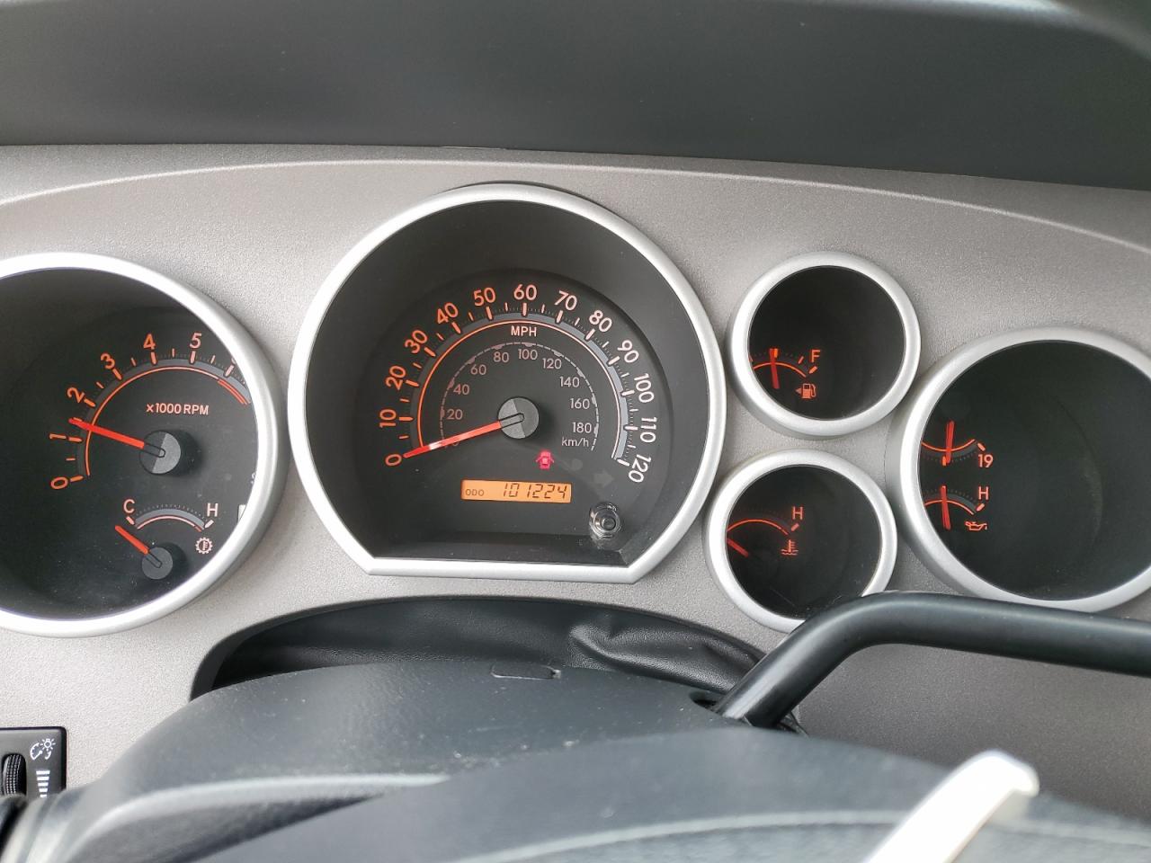 2013 Toyota Tundra - Image 9