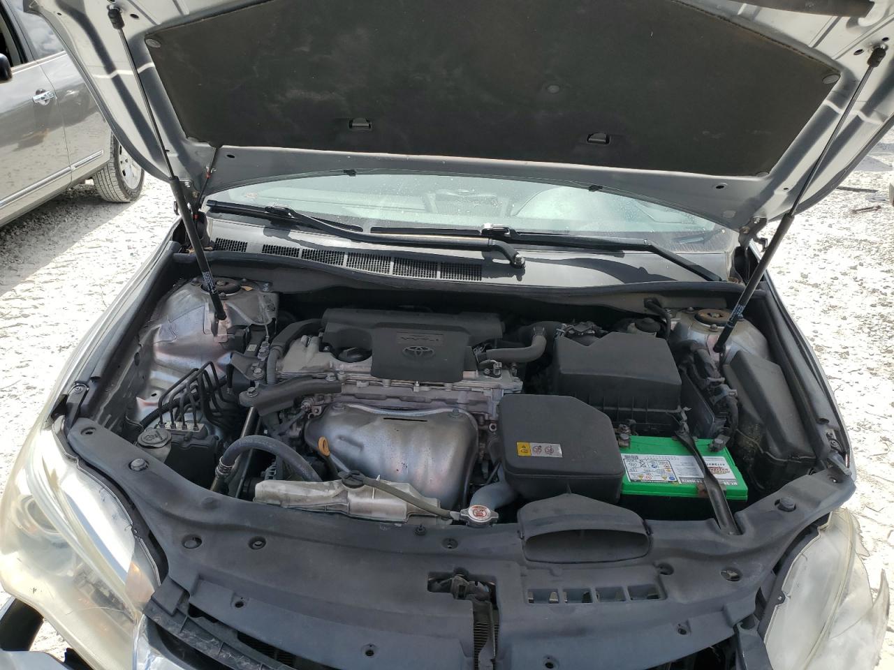 2017 Toyota Camry - Image 11