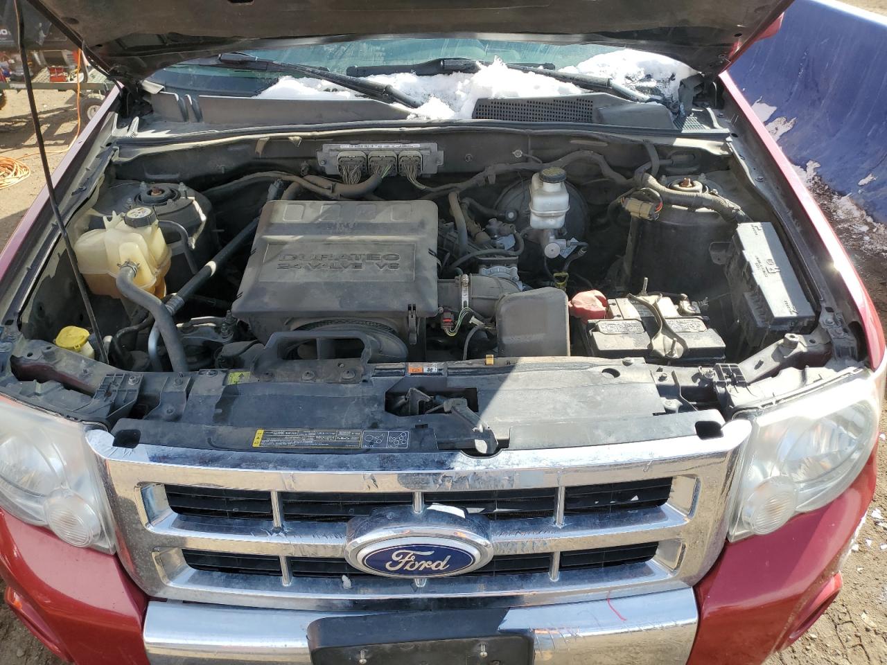 2010 Ford Escape - Image 12