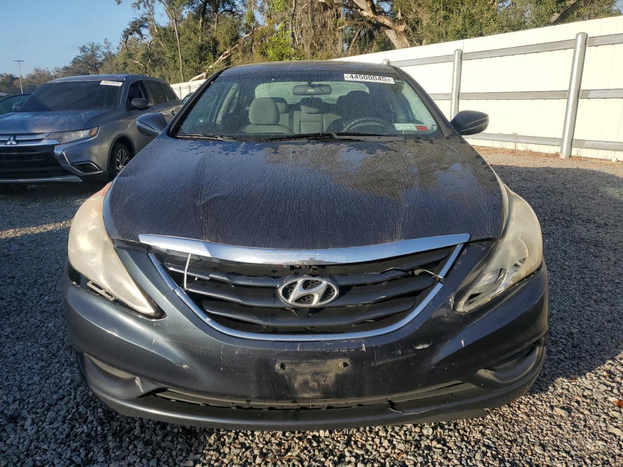 2011 Hyundai Sonata - Image 5