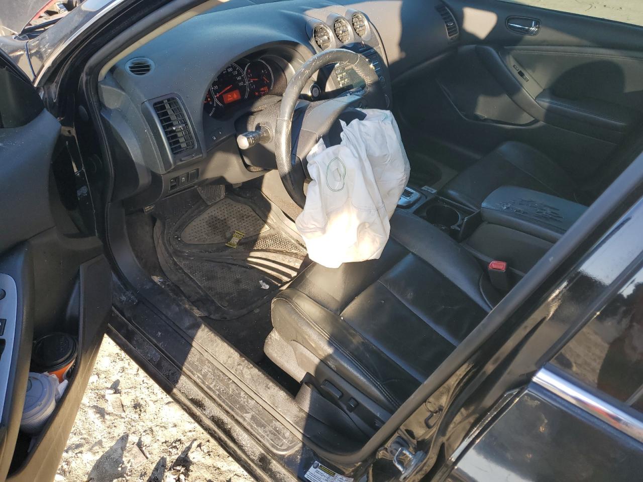 2012 Nissan Altima - Image 8