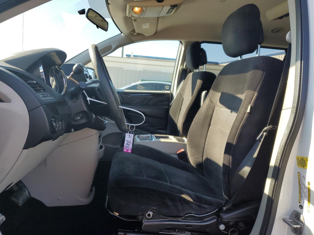 2013 Dodge Caravan - Image 7