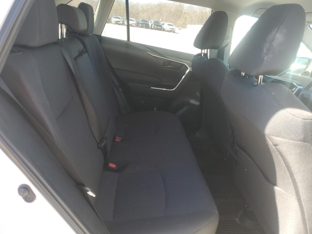 2023 Toyota RAV 4 - Image 10