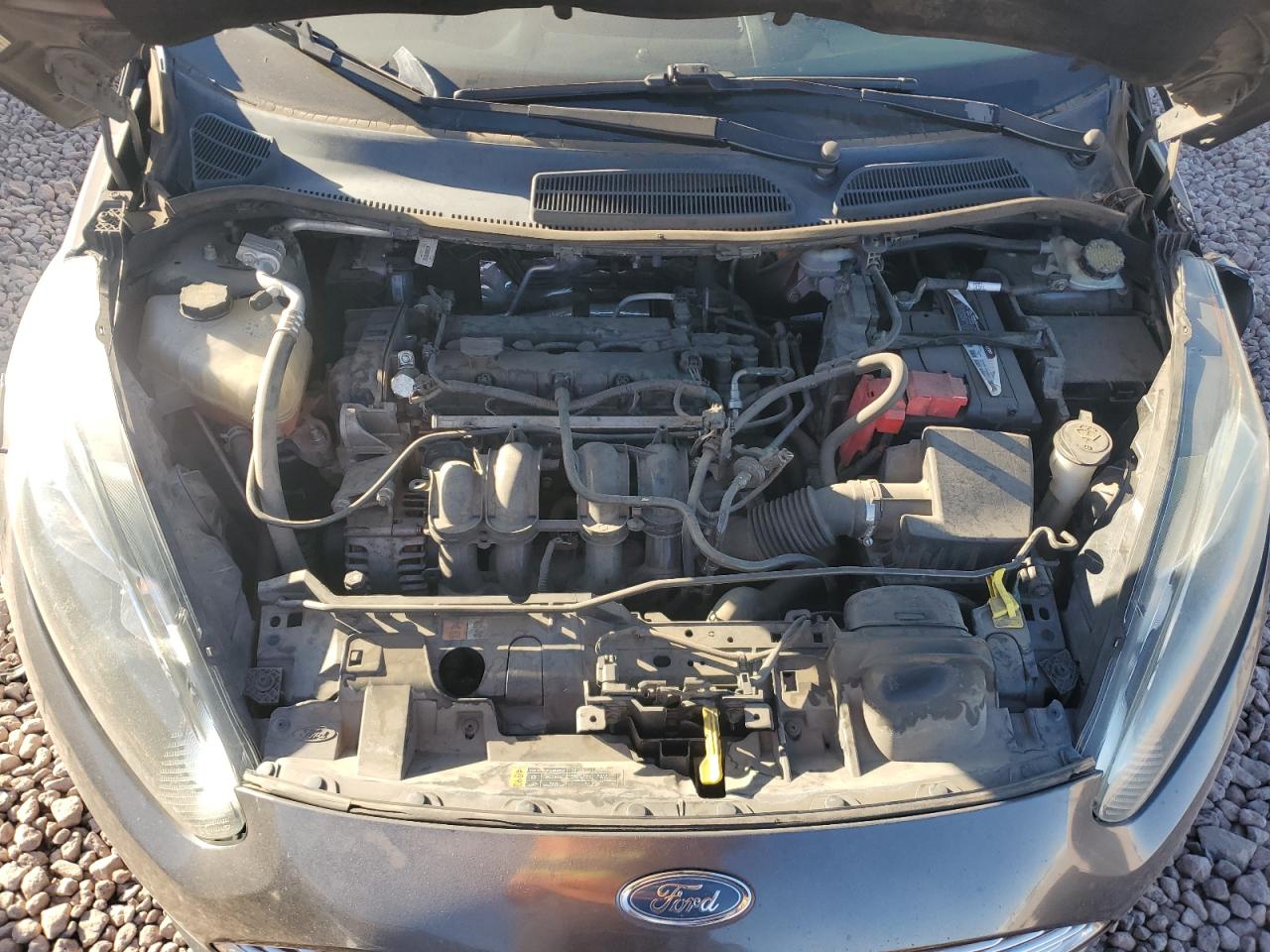 2015 Ford Fiesta - Image 12