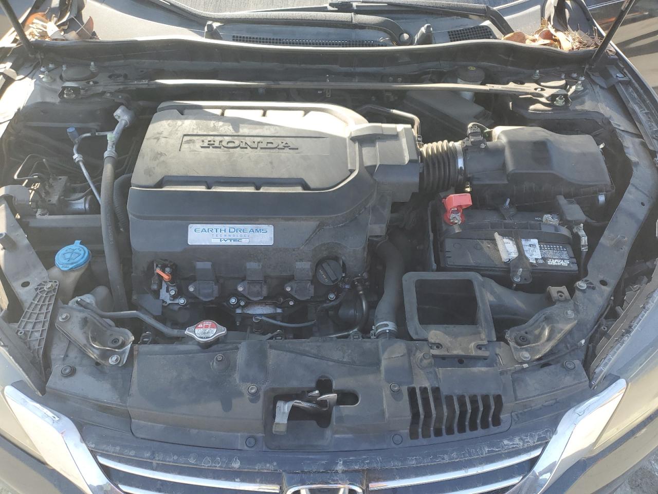 2015 Honda Accord - Image 11