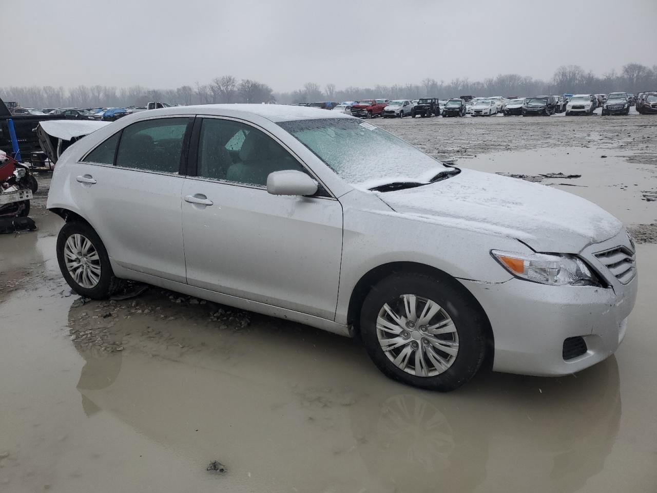 2010 Toyota Camry - Image 4