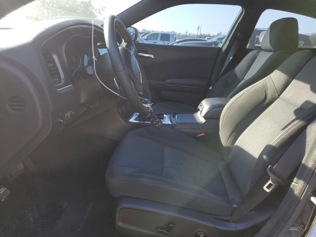 2016 Dodge Charger - Image 7