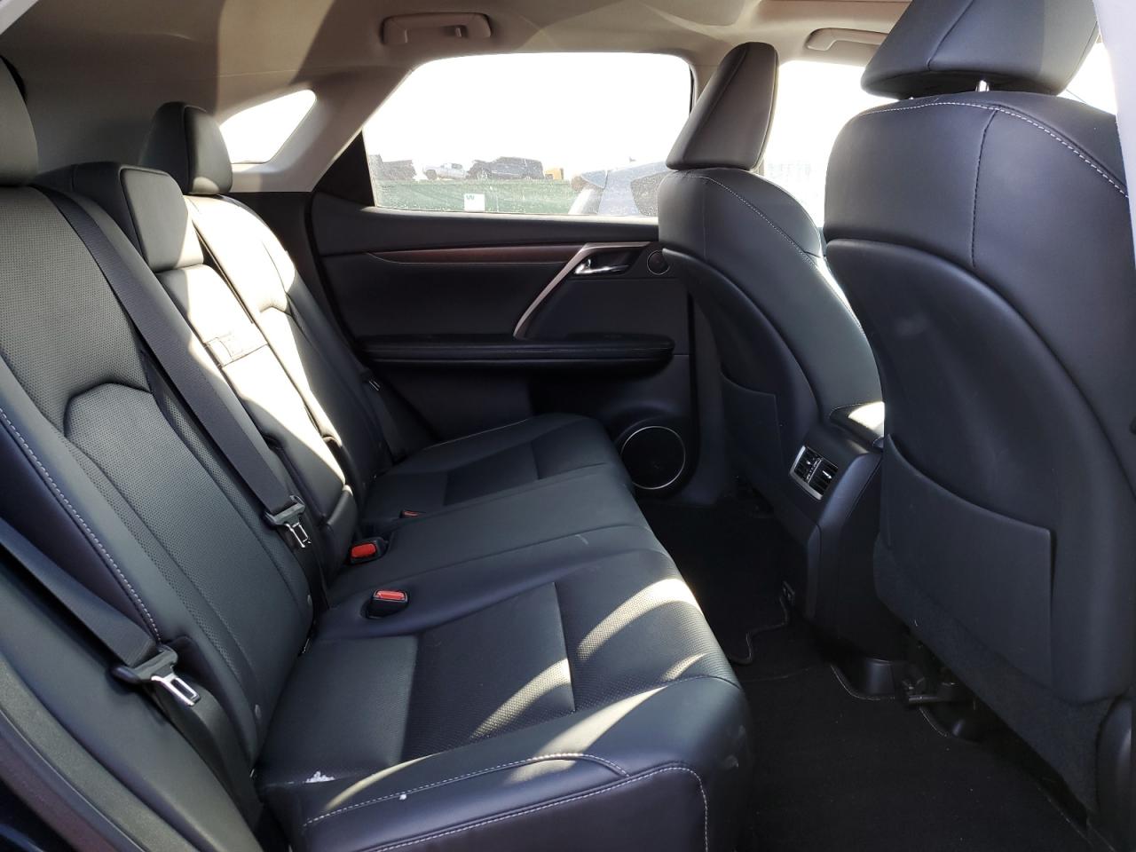 2020 Lexus RX - Image 12
